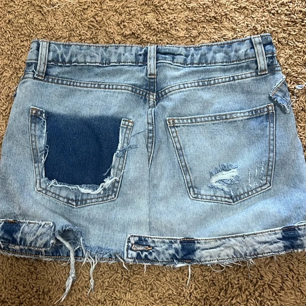 🌺💖💐Denim & diamonds custom mini skirt - Picture 5 of 5